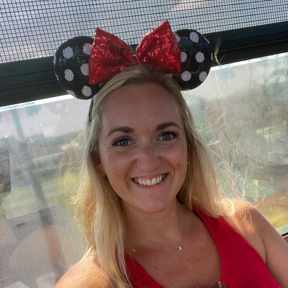 Meet your Posher, Melissa
